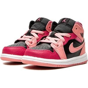 Jordan 1 Mid sneakers